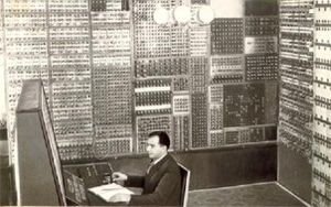 A szovjet számítógép története egy kolostorban kezdődött | Laptop café,  számítógép, okostelefon mindenkinek